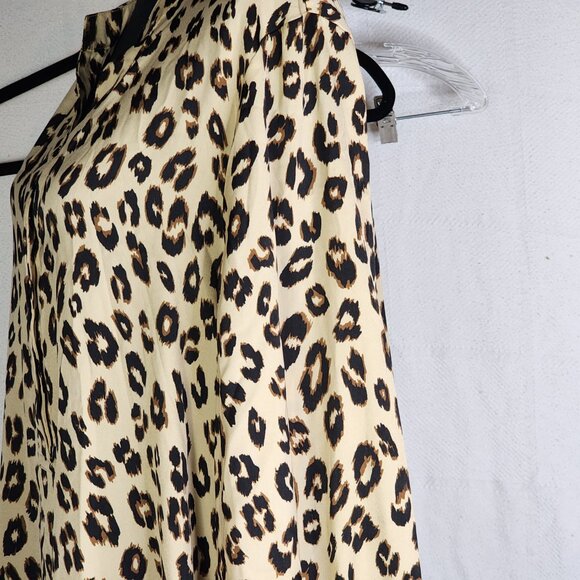 Chico's Leopard Print Poly Elastic Cuff Pullon Hidden Placket Blouse Sz 3 US 16 - Picture 10 of 16